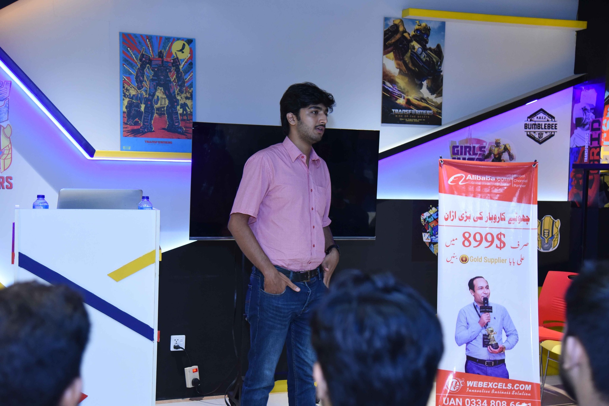 Portrait of Sir Zeeshan, Senior Software Engineer & Lead Corporate Trainer at P2PClouds